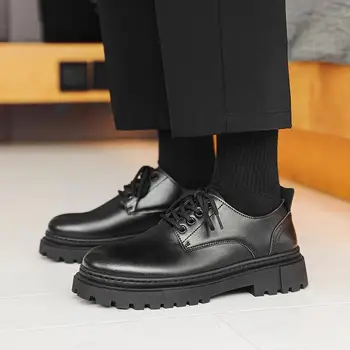 Костюм Кожаная обувь Мужской осенний деловой костюм Обувь с большой головой Мужская повседневная рабочая одежда с глубоким вырезом в британском стиле Ботинки Martin